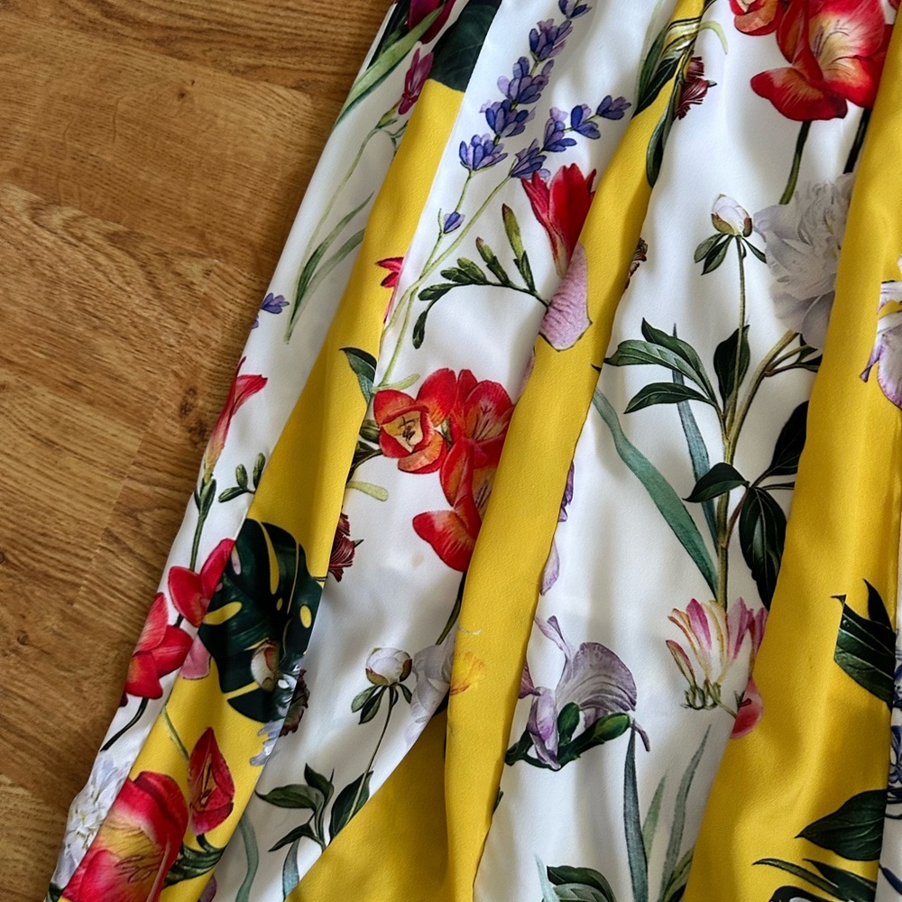 ROCOCO SAND Aprile Floral Yellow Maxi Skirt Size 6P - Picture 7 of 16